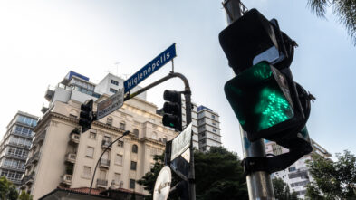 Em Higienópolis, prédios antigos e novos moradores