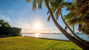 O terreno com o metro quadrado mais caro da história de Miami Beach