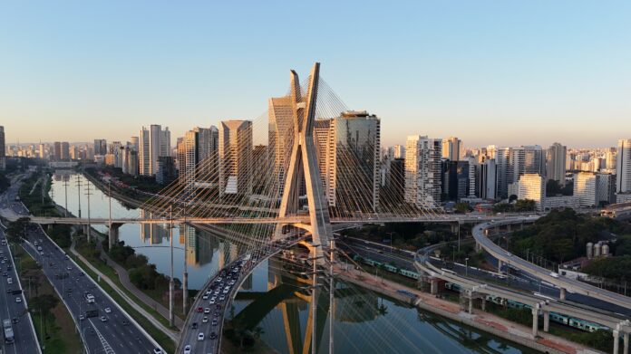 Quanto São Paulo deve absorver em escritórios até 2027