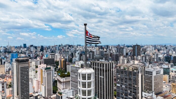 Os escritórios estão se descentralizando em São Paulo – e é a cidade quem ganha