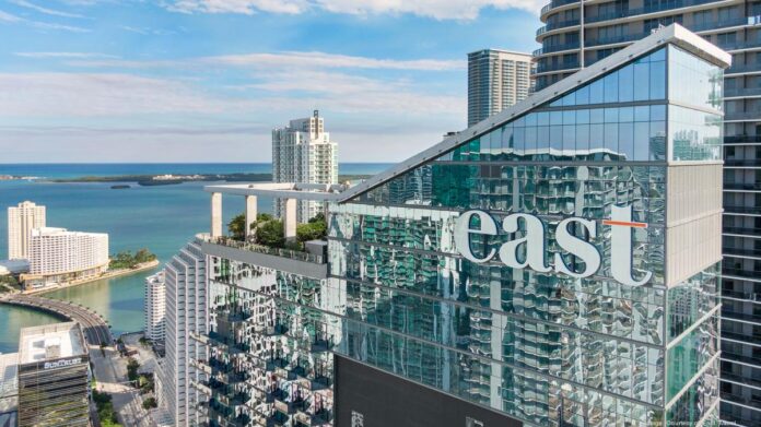 Todos querem um pedaço da Brickell: Blackstone compra o hotel East Miami