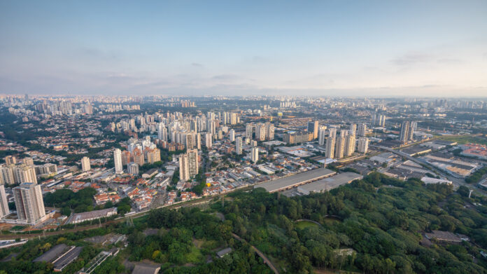 Leilão da Vila Leopoldina fica para 2026