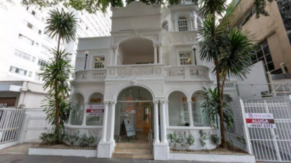 Um dos últimos casarões da Paulista está em busca de um inquilino