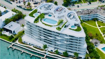 Ronaldo compra cobertura em Miami por US$ 7,8 milhões