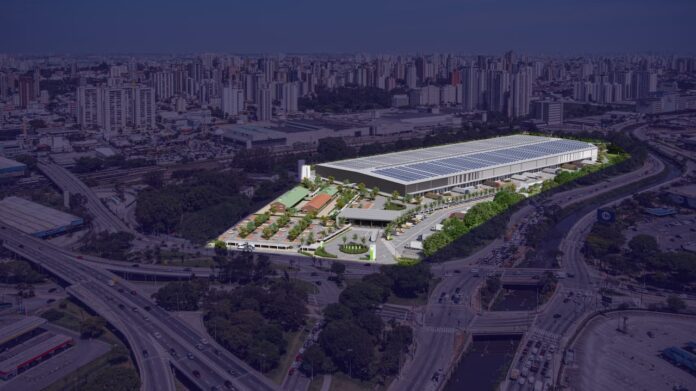 Goodman transforma indústria química em galpão e atrai Mercado Livre